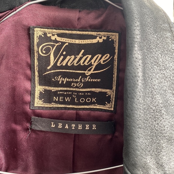 Vintage real leather Jacket, gorgeous fit! Size 10 - Picture 2 of 5